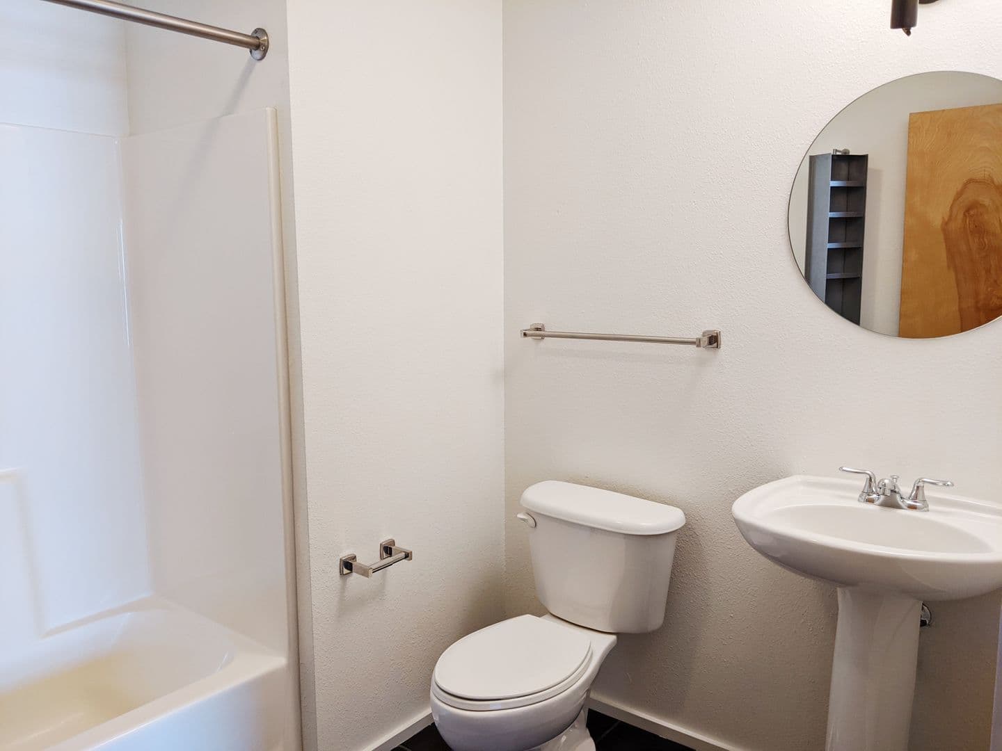 Bloomington Apartment: 212 N Morton St