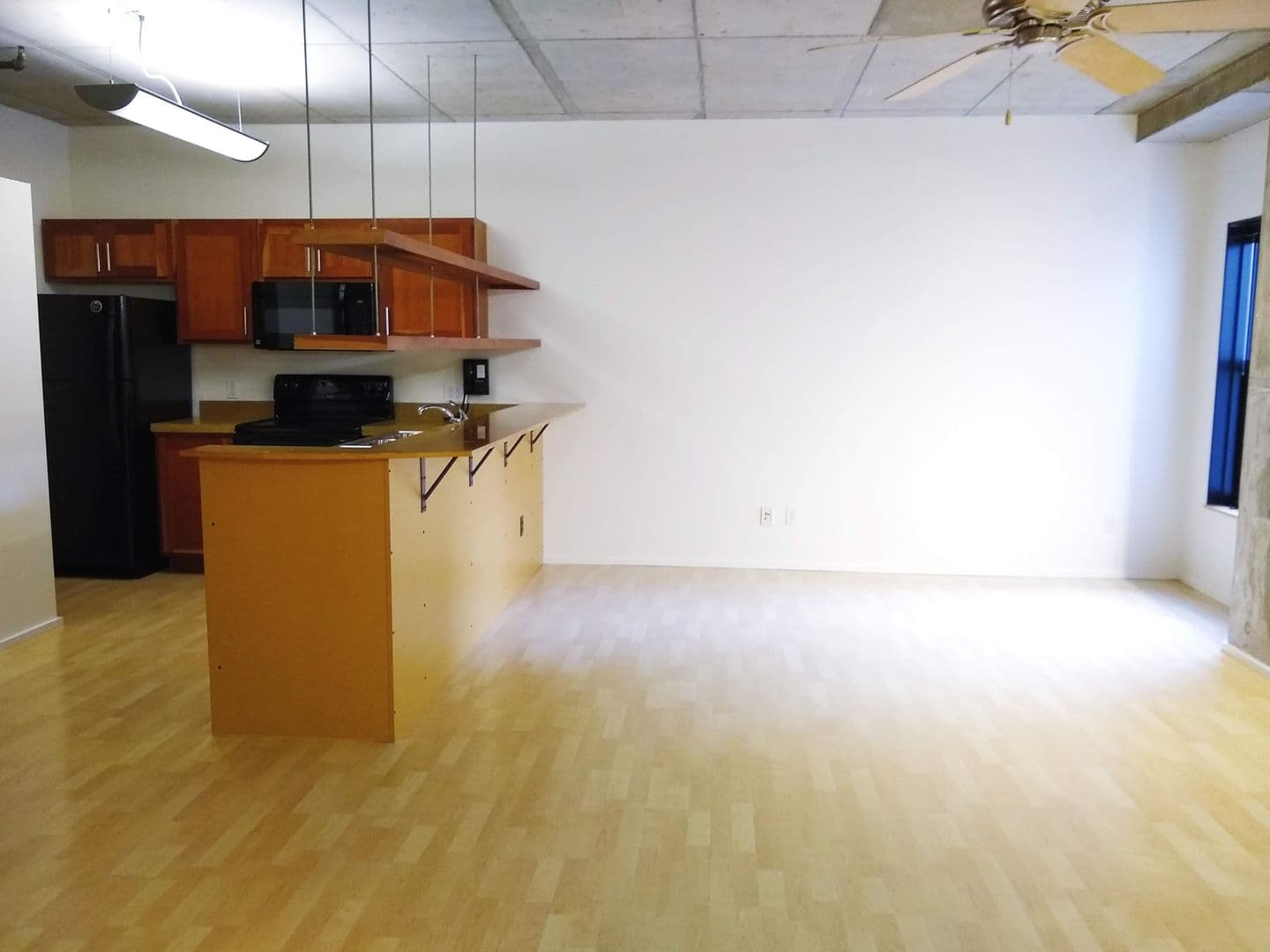 Bloomington Apartment: 212 N Morton St