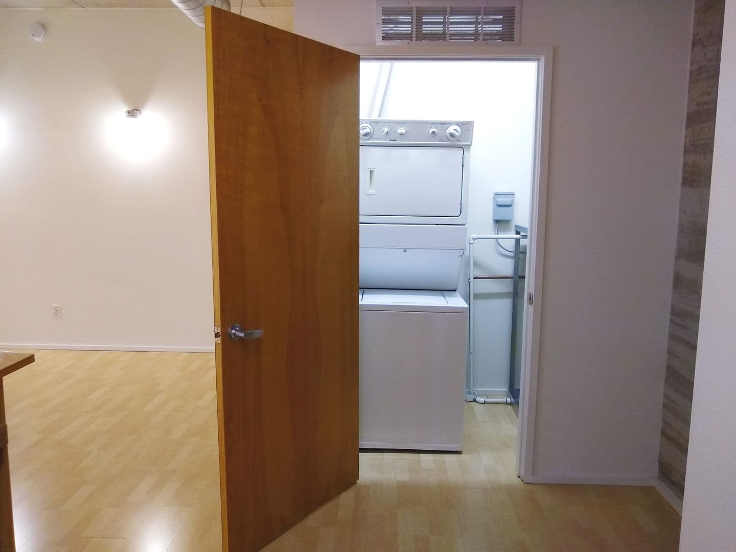 Bloomington Apartment: 212 N Morton St