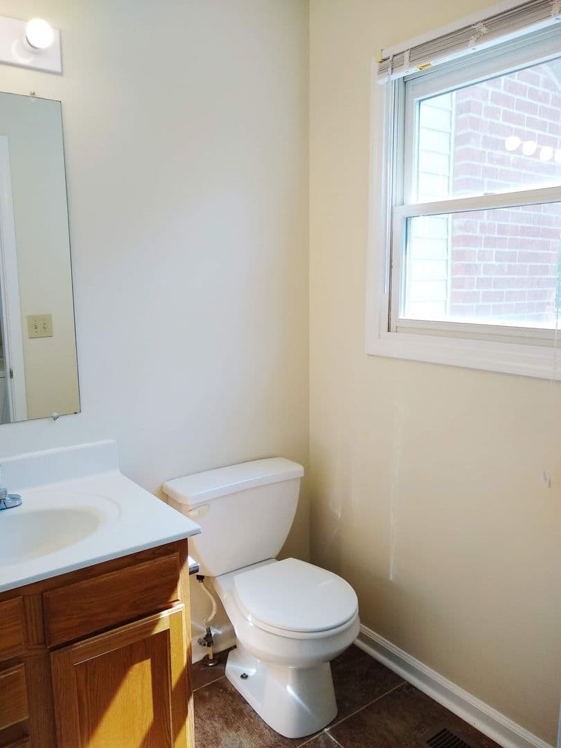 Bloomington Apartment: 1403-1409 W Allen St