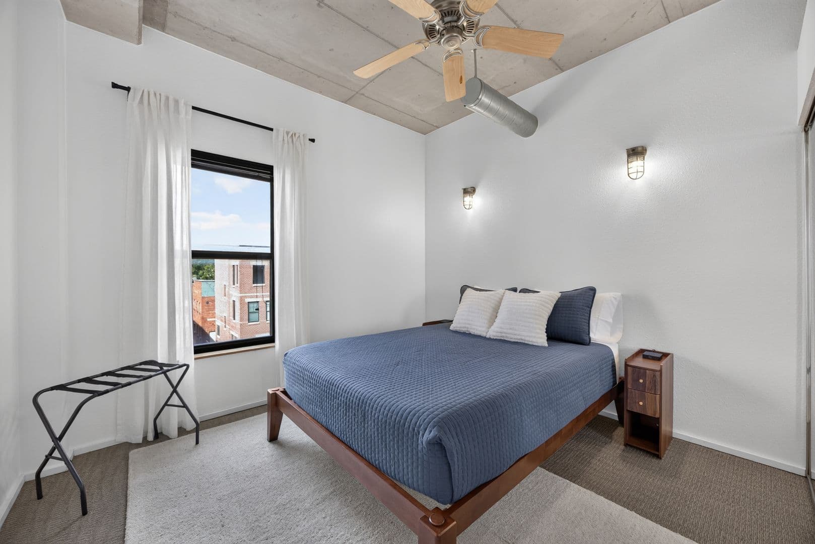 Bloomington Apartment: 212 N Morton St