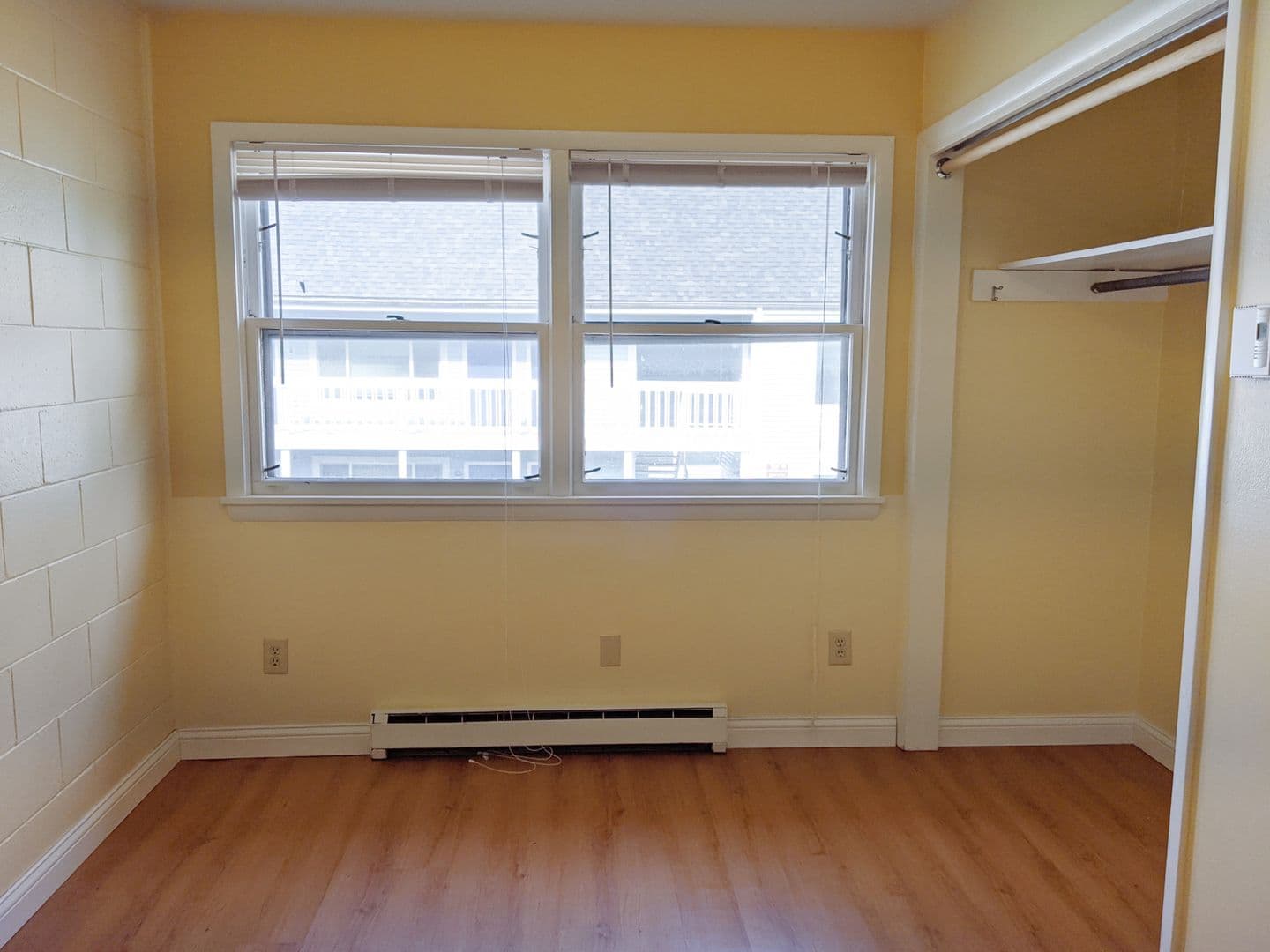 Bloomington Apartment: 508 E Cottage Grove Ave