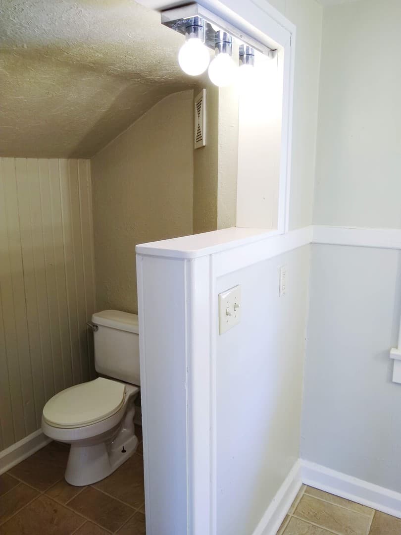 Bloomington Apartment: 2401 E 3rd St