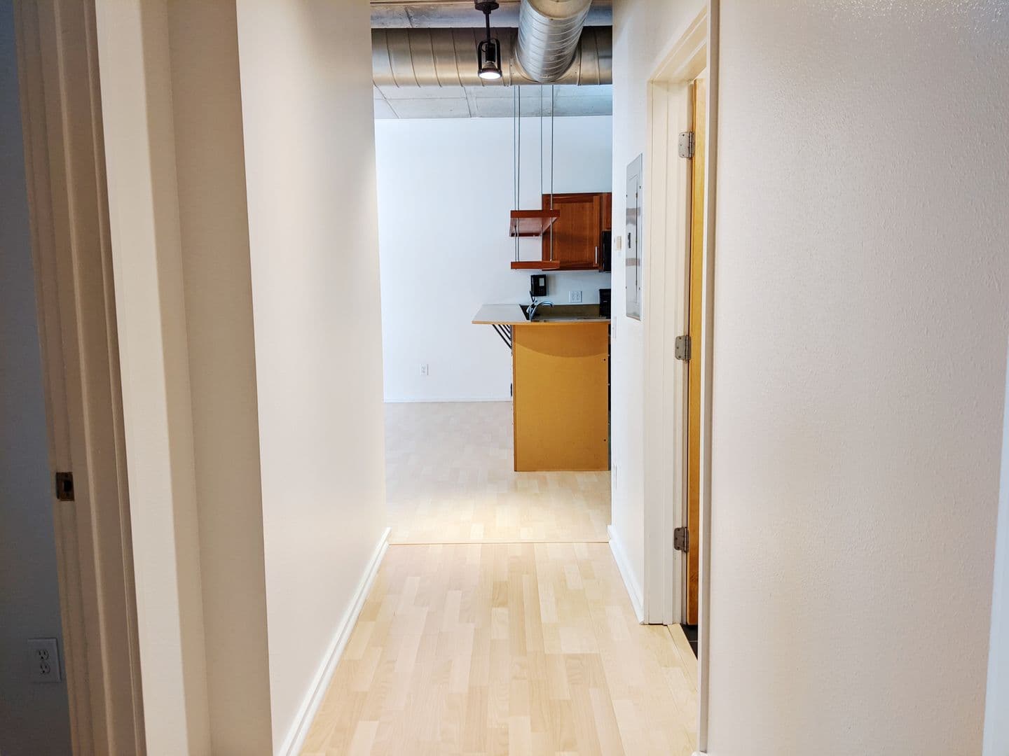 Bloomington Apartment: 212 N Morton St