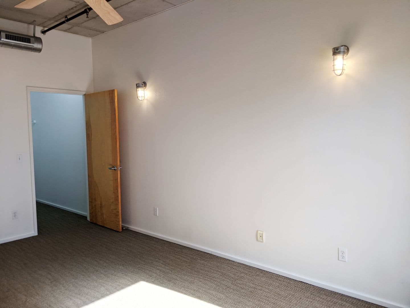 Bloomington Apartment: 212 N Morton St
