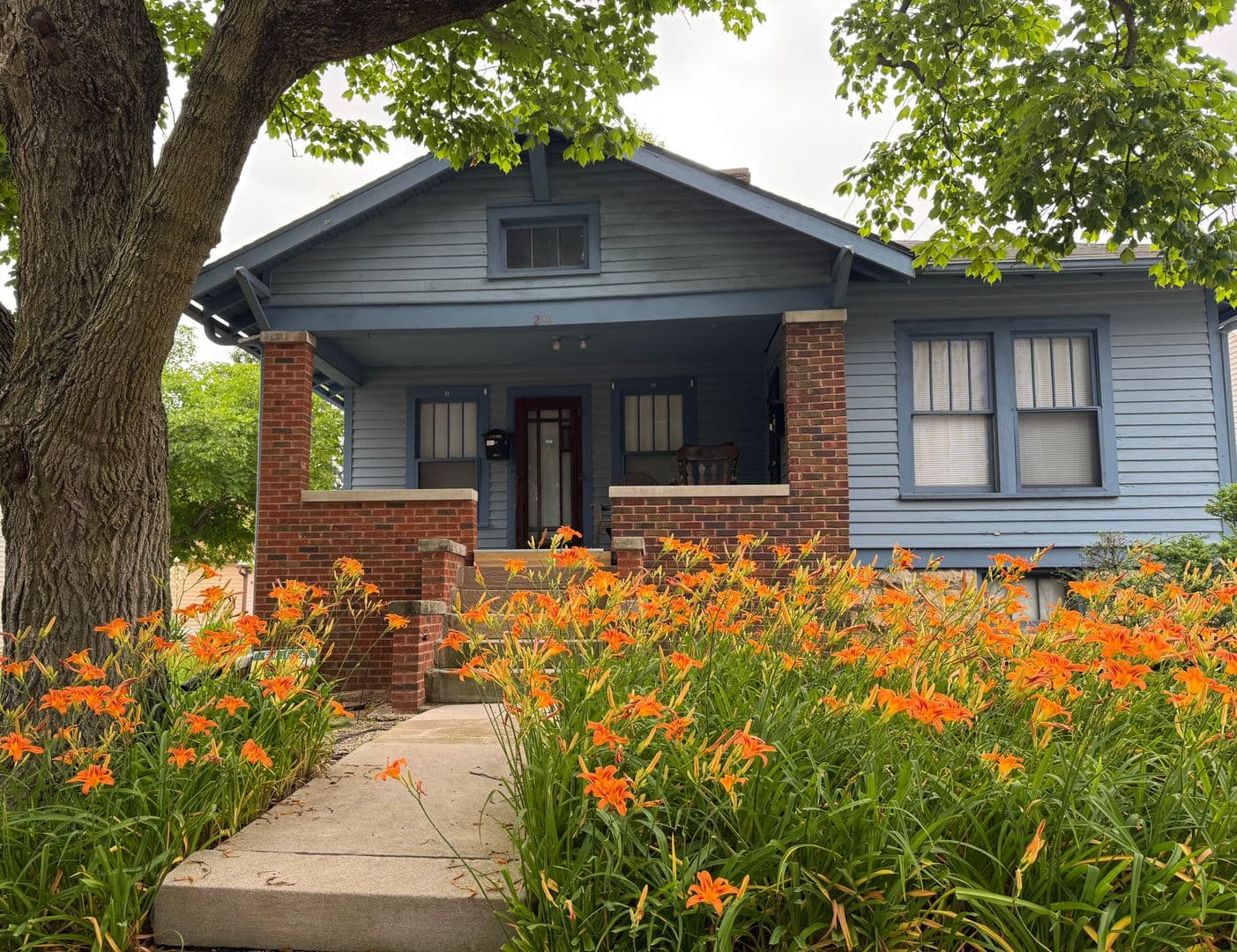 Bloomington Apartment: 211 North Grant St
