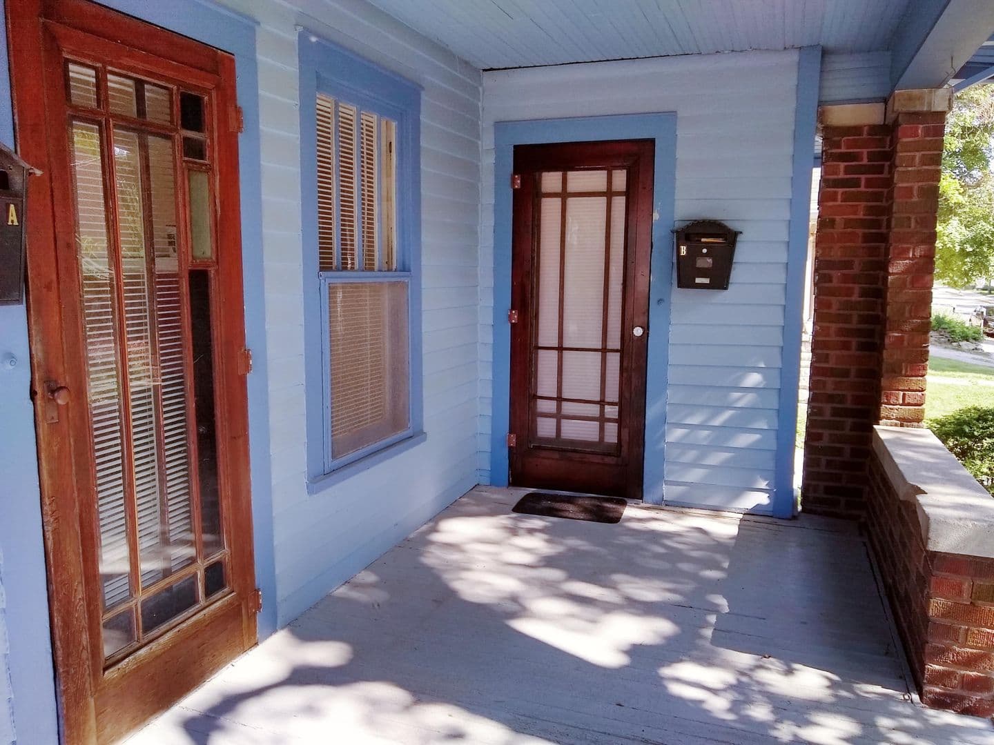 Bloomington Apartment: 211 North Grant St