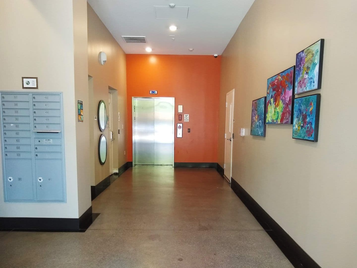 Bloomington Apartment: 526 N Morton St