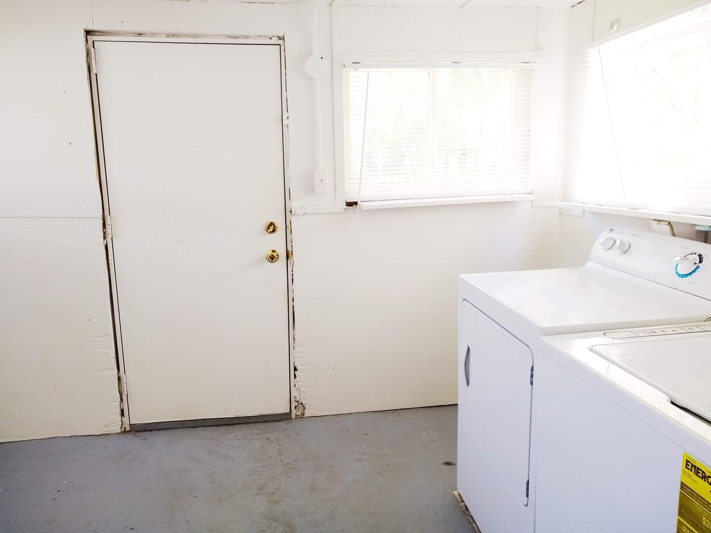 Bloomington Apartment: 207 S Clark St