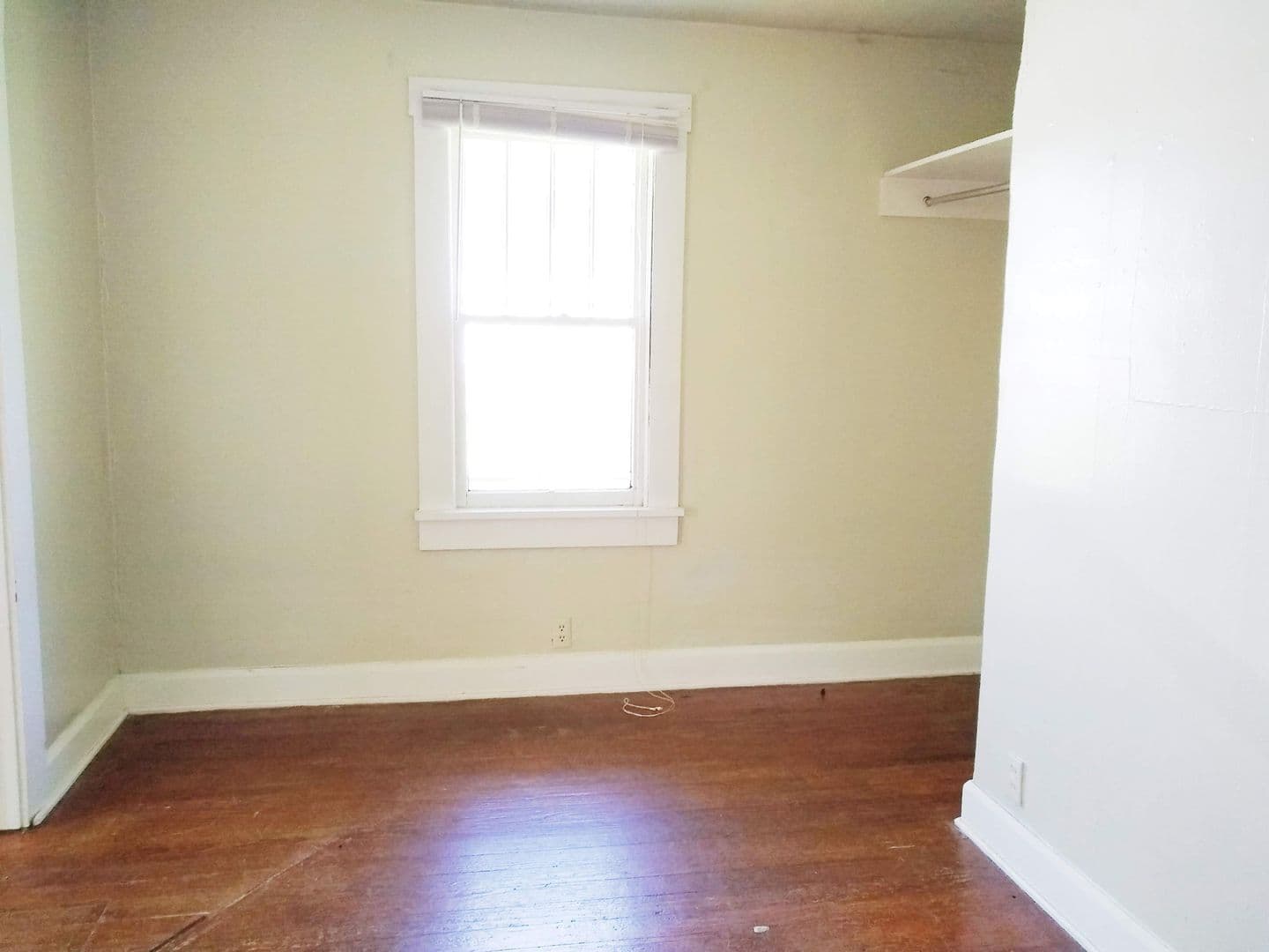 Bloomington Apartment: 207 S Clark St