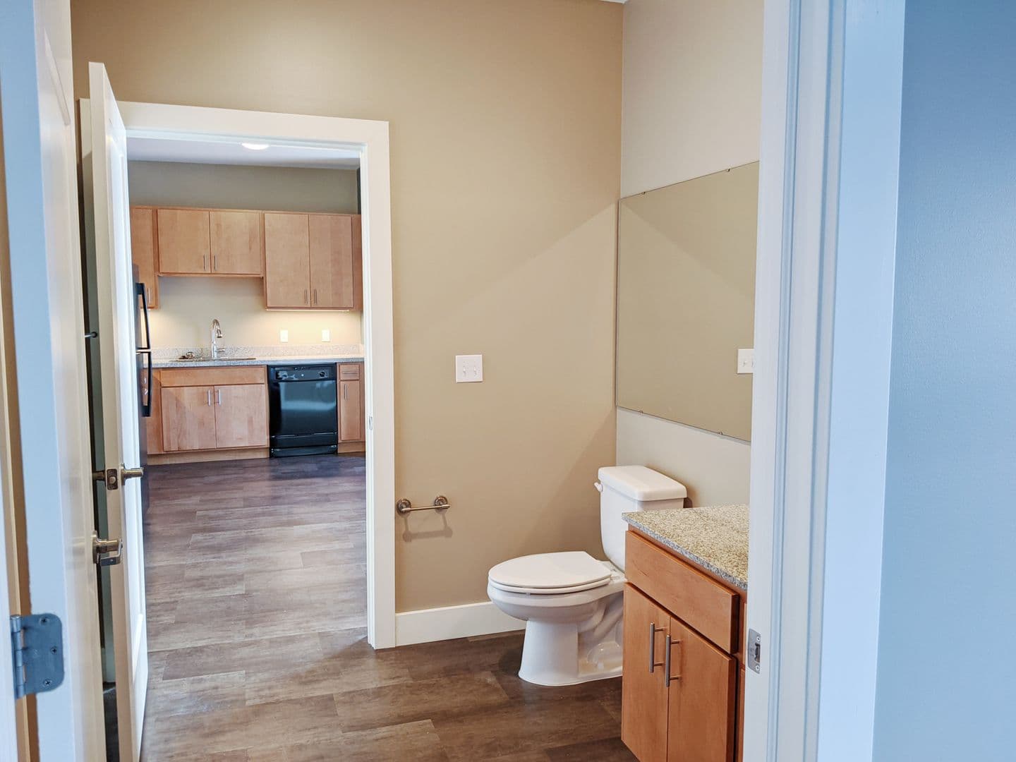 Bloomington Apartment: 526 N Morton St