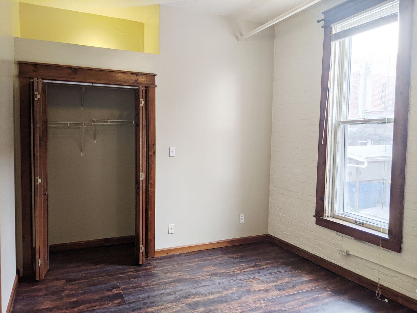 Bloomington Apartment: 112.5 S College Ave