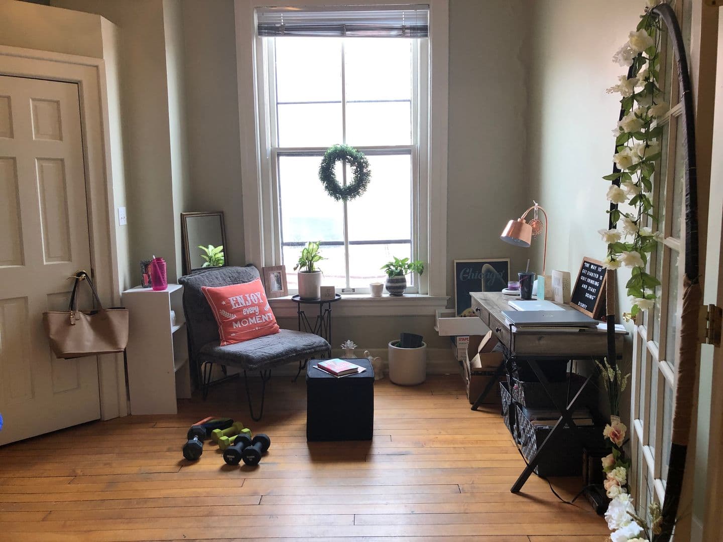 Bloomington Apartment: 112.5 W 6th St