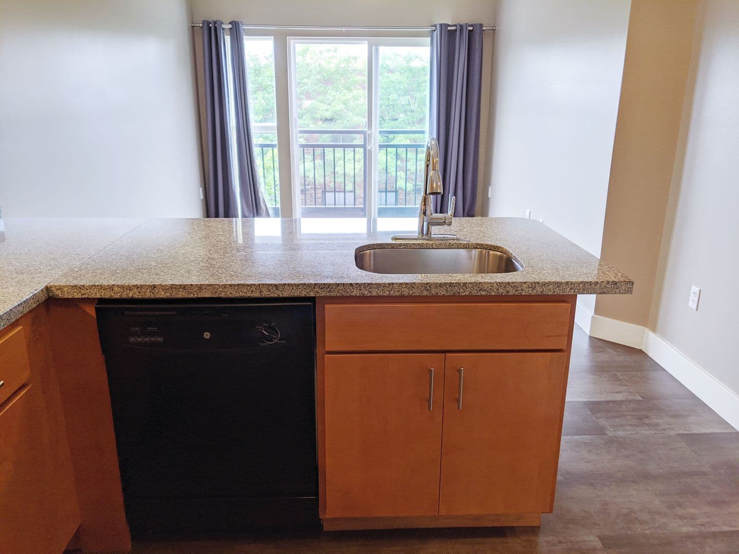 Bloomington Apartment: 526 N Morton St