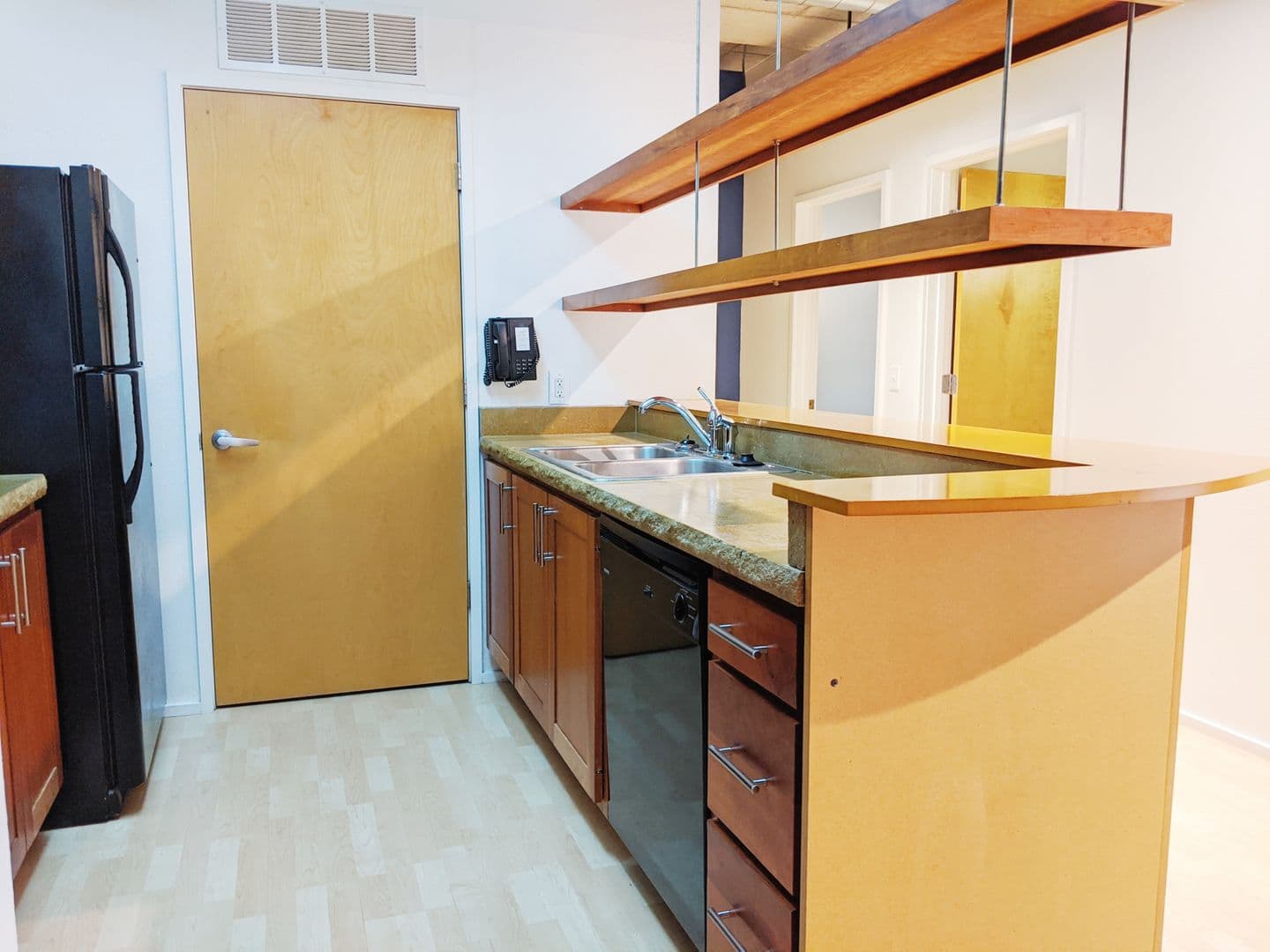 Bloomington Apartment: 212 N Morton St