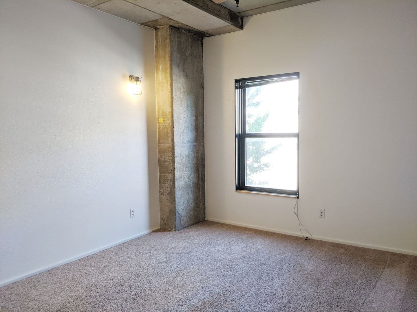 Bloomington Apartment: 212 N Morton St