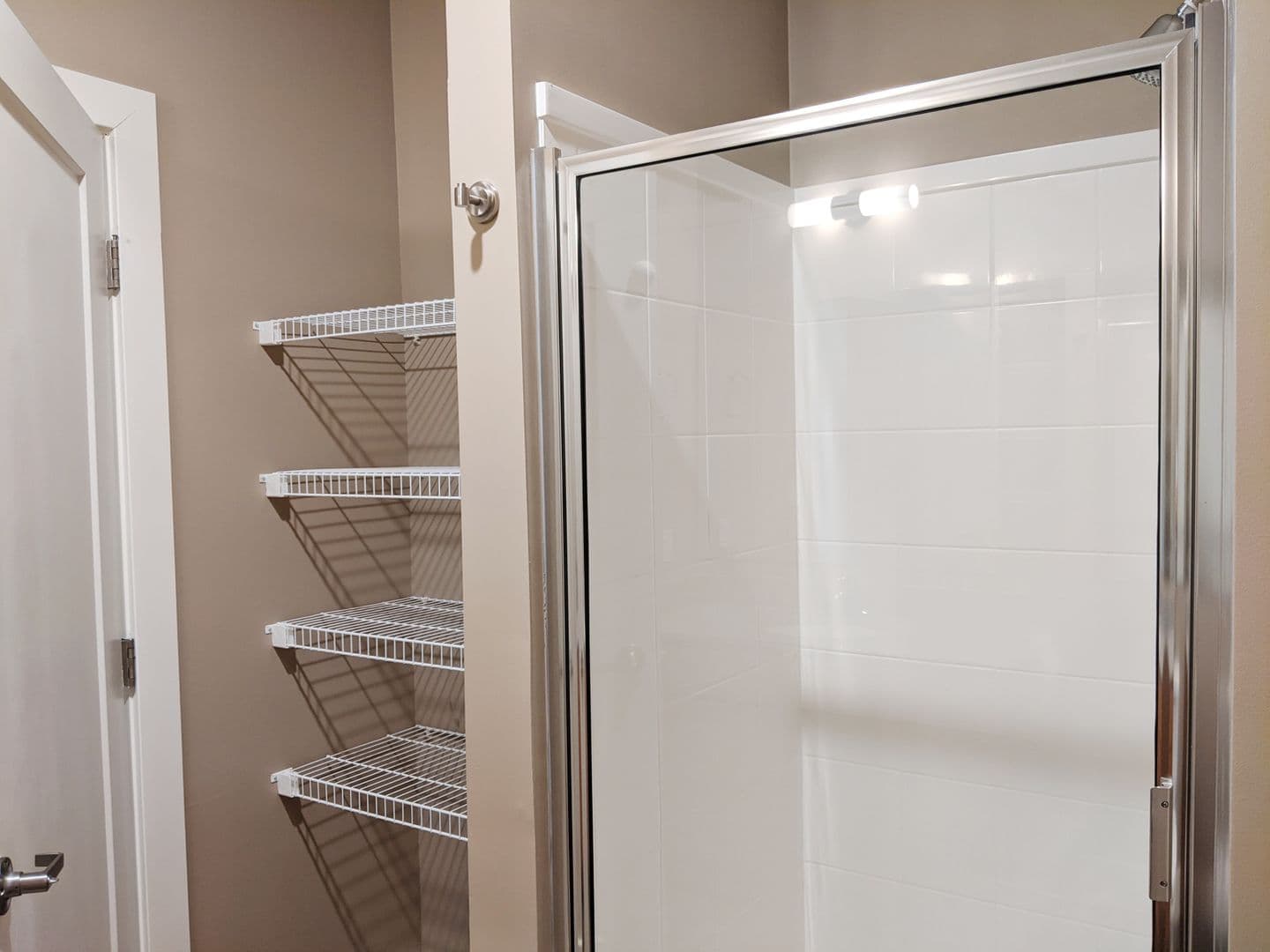 Bloomington Apartment: 526 N Morton St