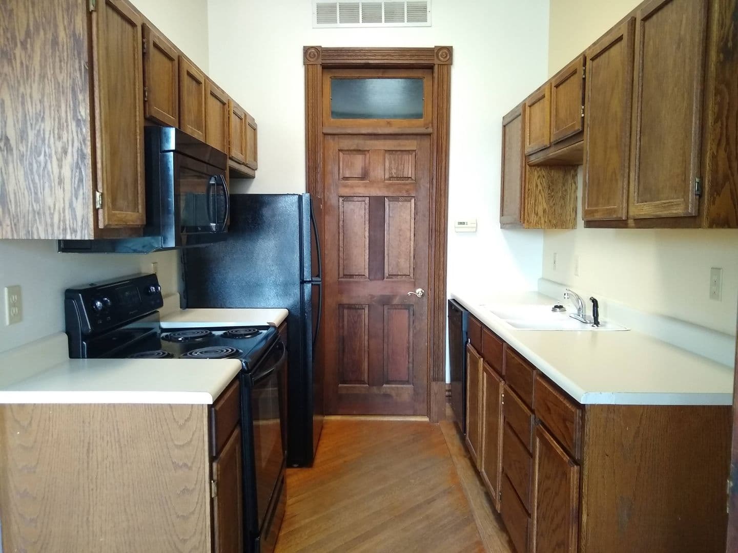 Bloomington Apartment: 112.5 S College Ave