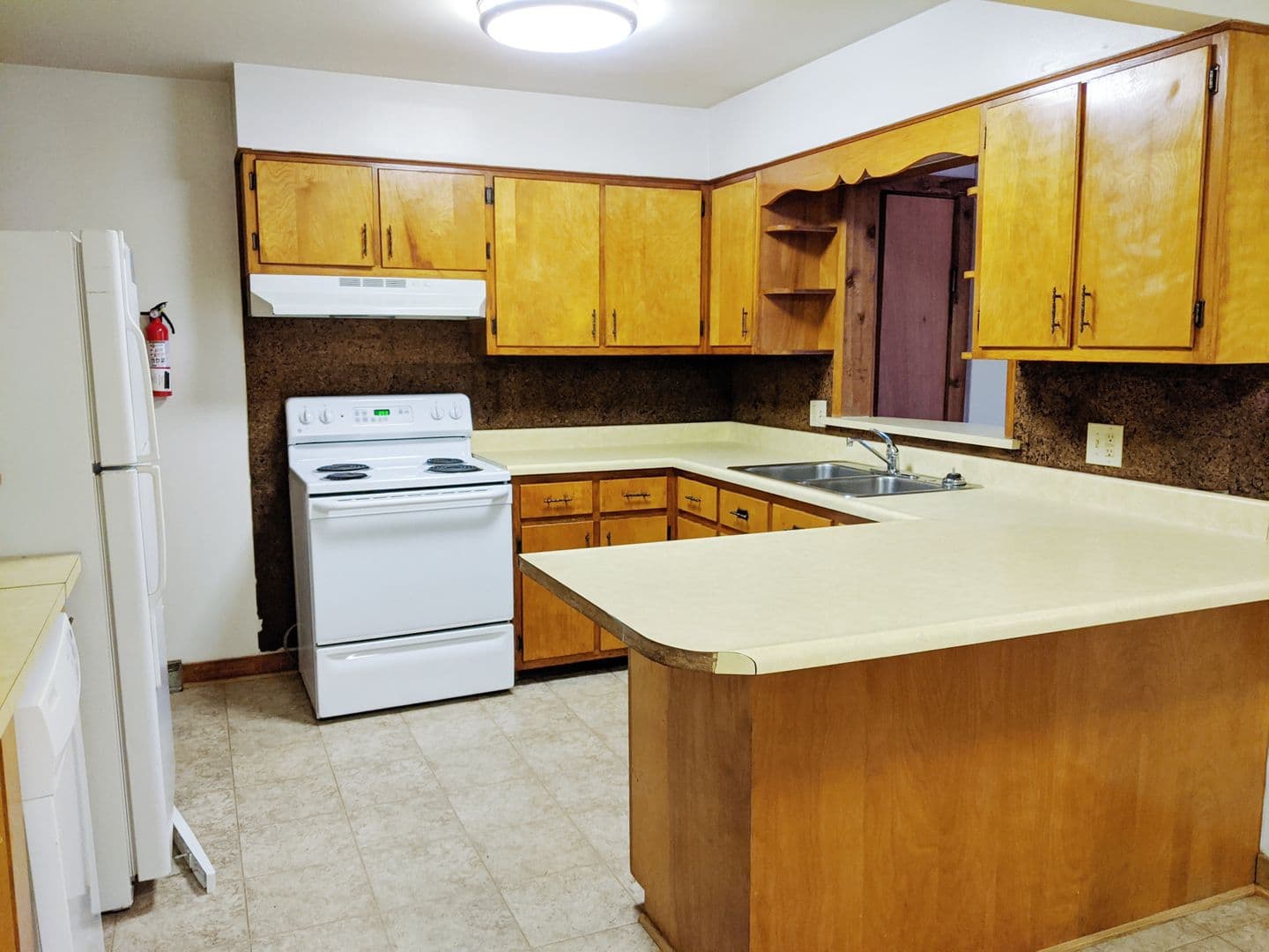 Bloomington Apartment: 208 S Hillsdale Dr