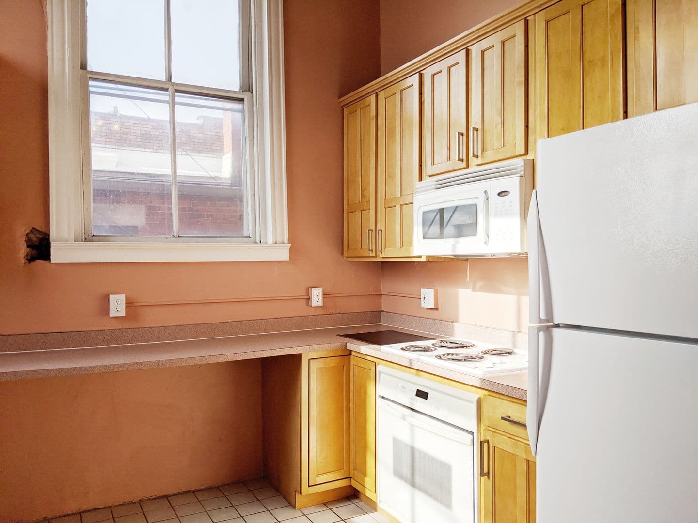 Bloomington Apartment: 116 1/2 N Walnut St