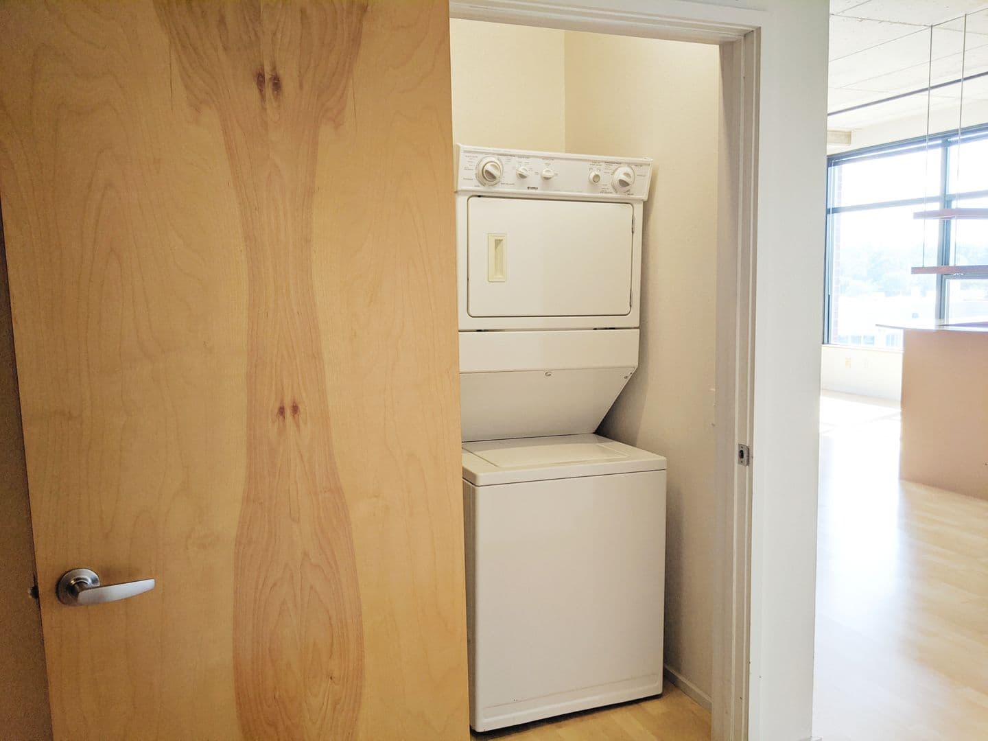 Bloomington Apartment: 212 N Morton St
