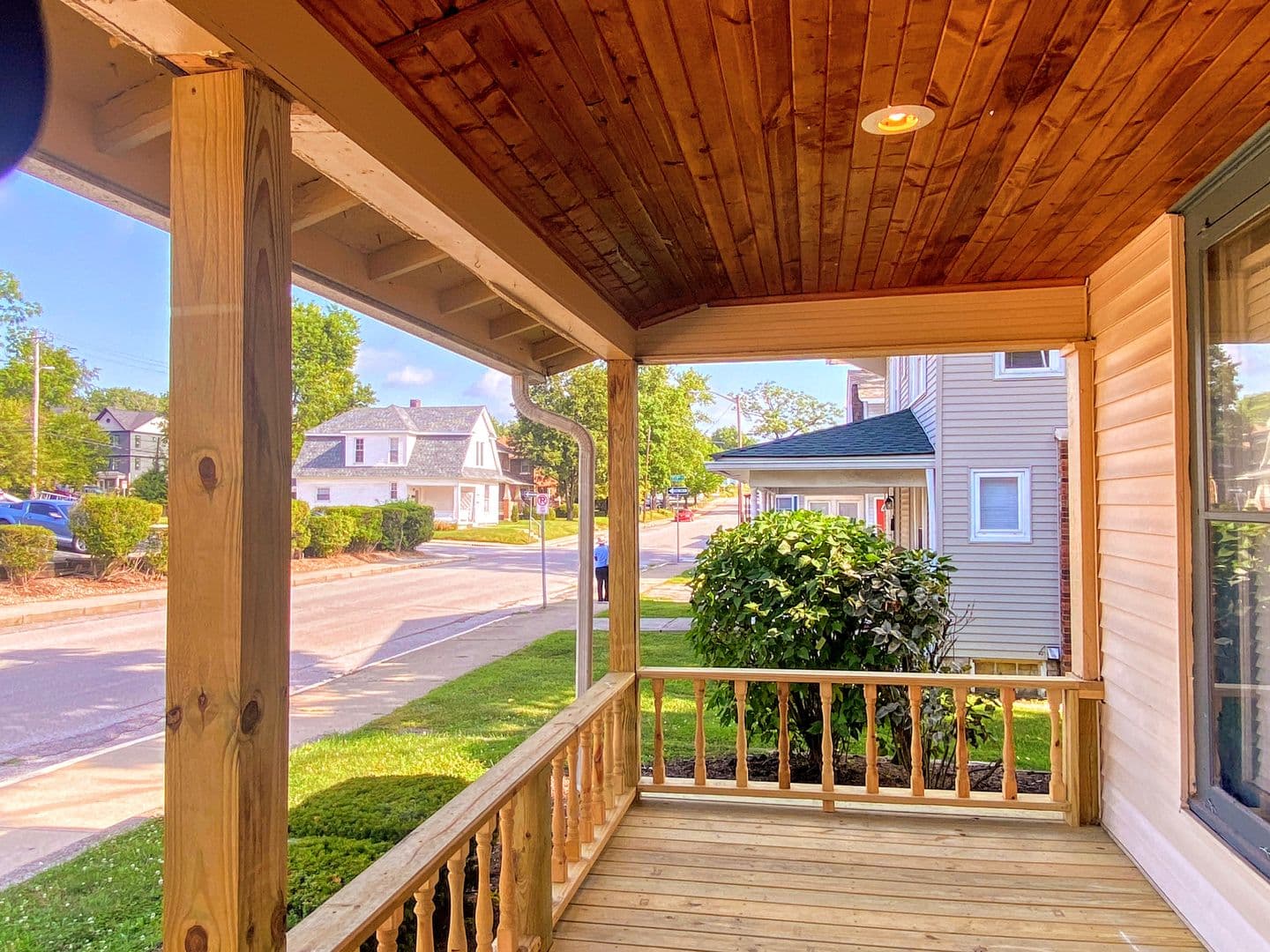 Bloomington Apartment: 414 N Grant St