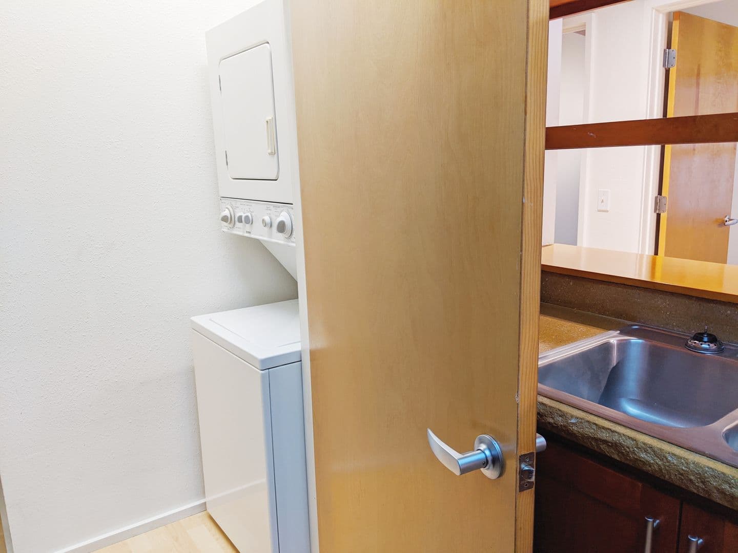 Bloomington Apartment: 212 N Morton St