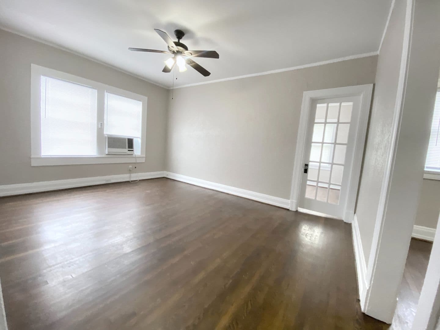 Houston Apartment: 3920 Fannin