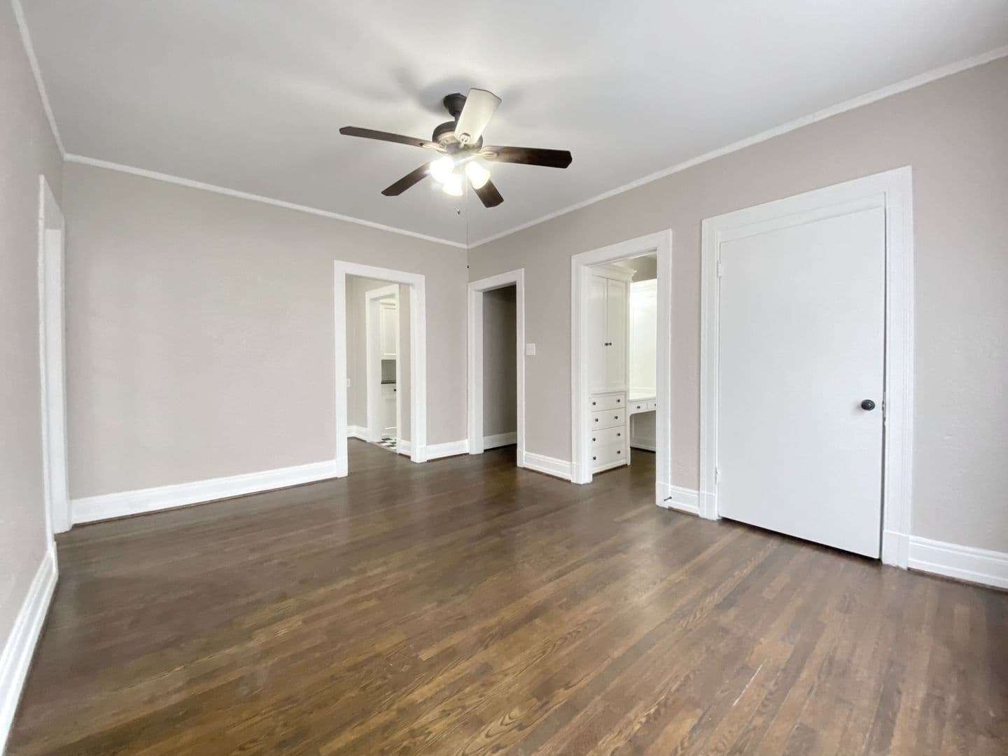 Houston Apartment: 3920 Fannin