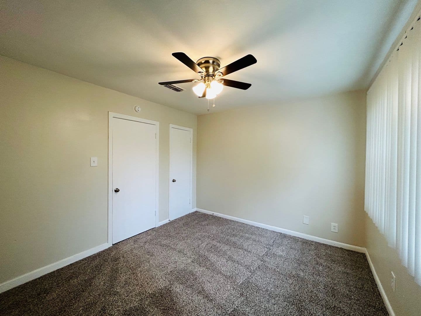 Houston Apartment: 3629 N. MacGregor Way