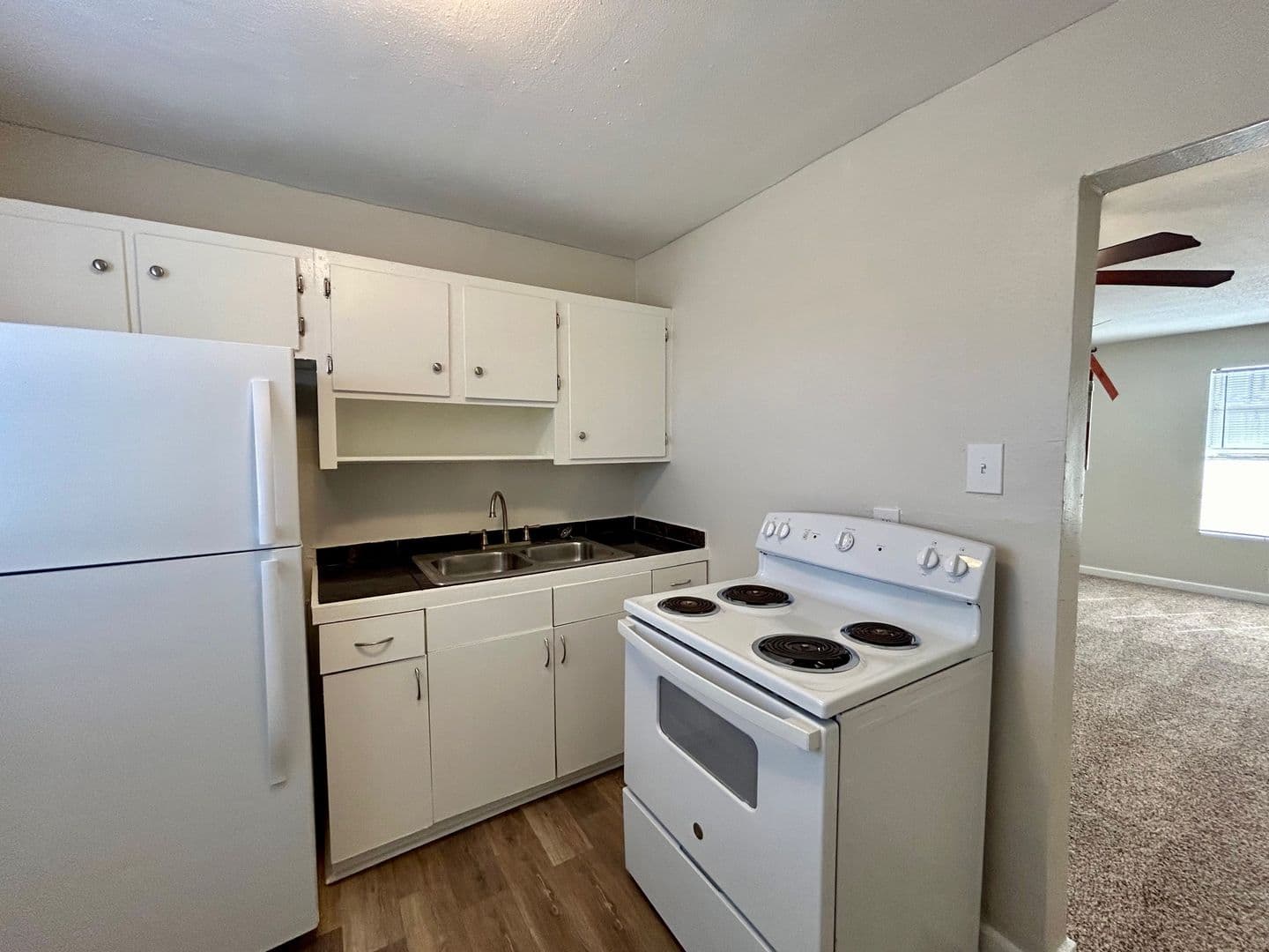 Houston Apartment: 5415 Scott St