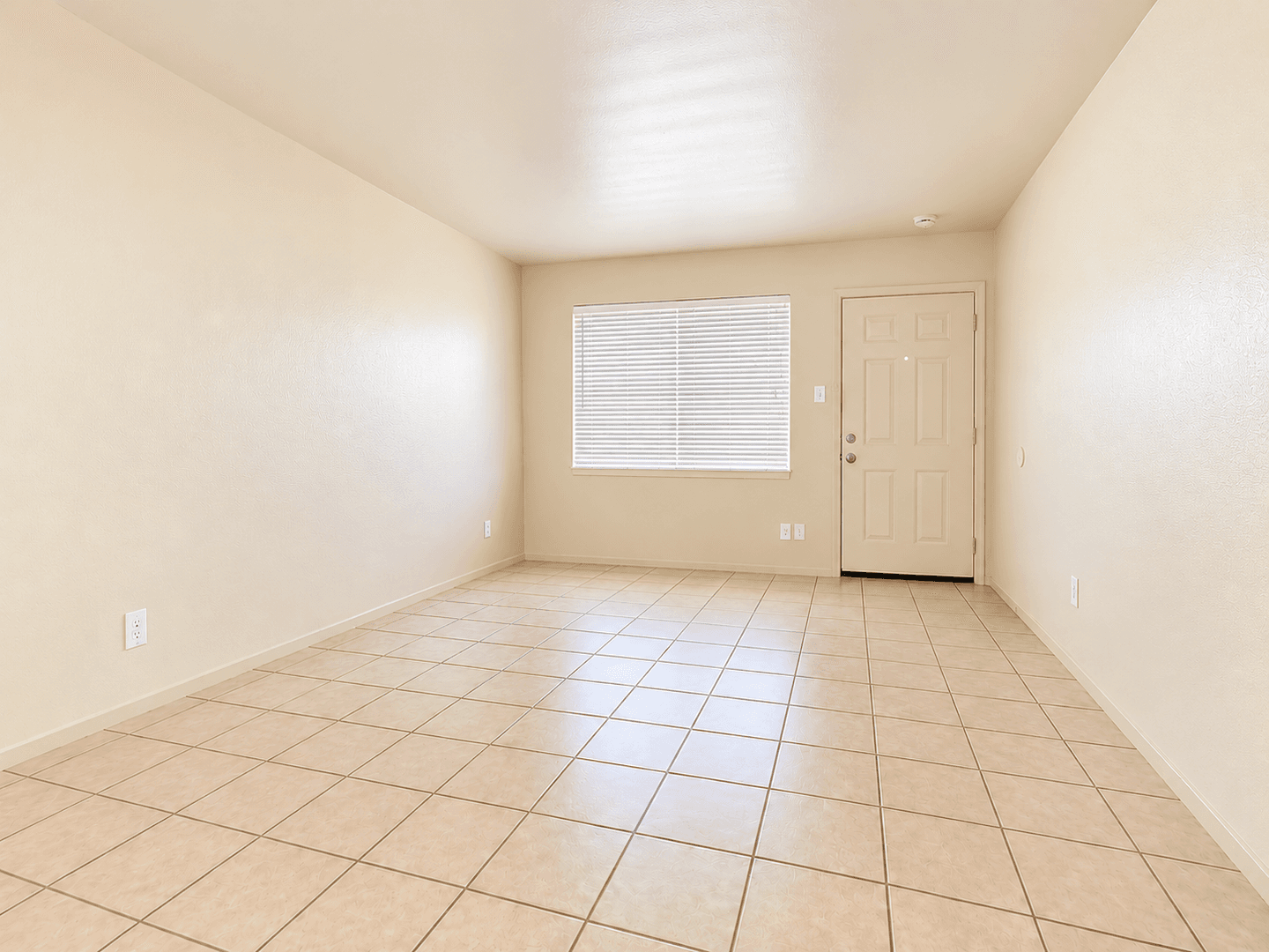 Houston Apartment: 5200 Michaux St