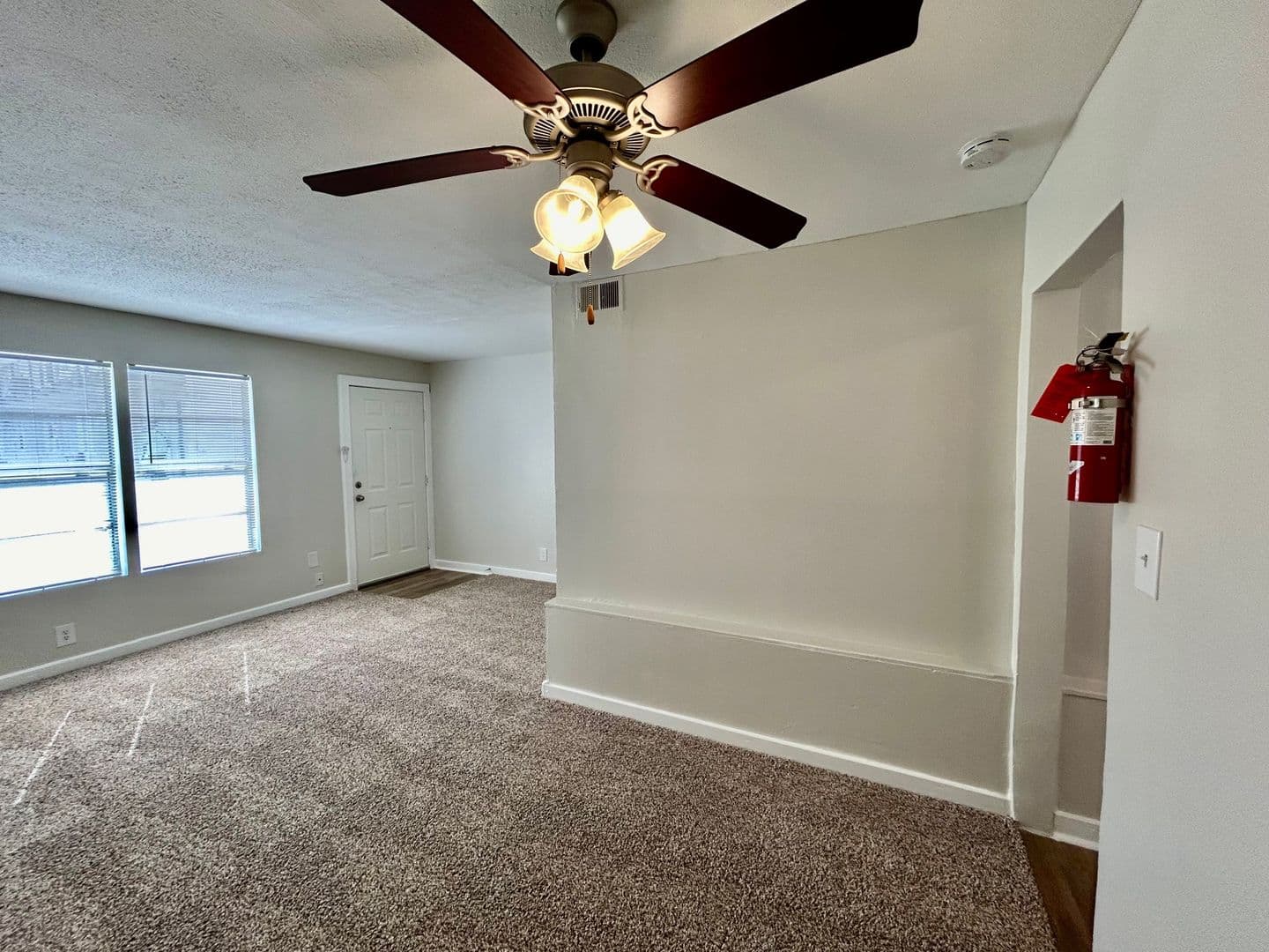 Houston Apartment: 5415 Scott St