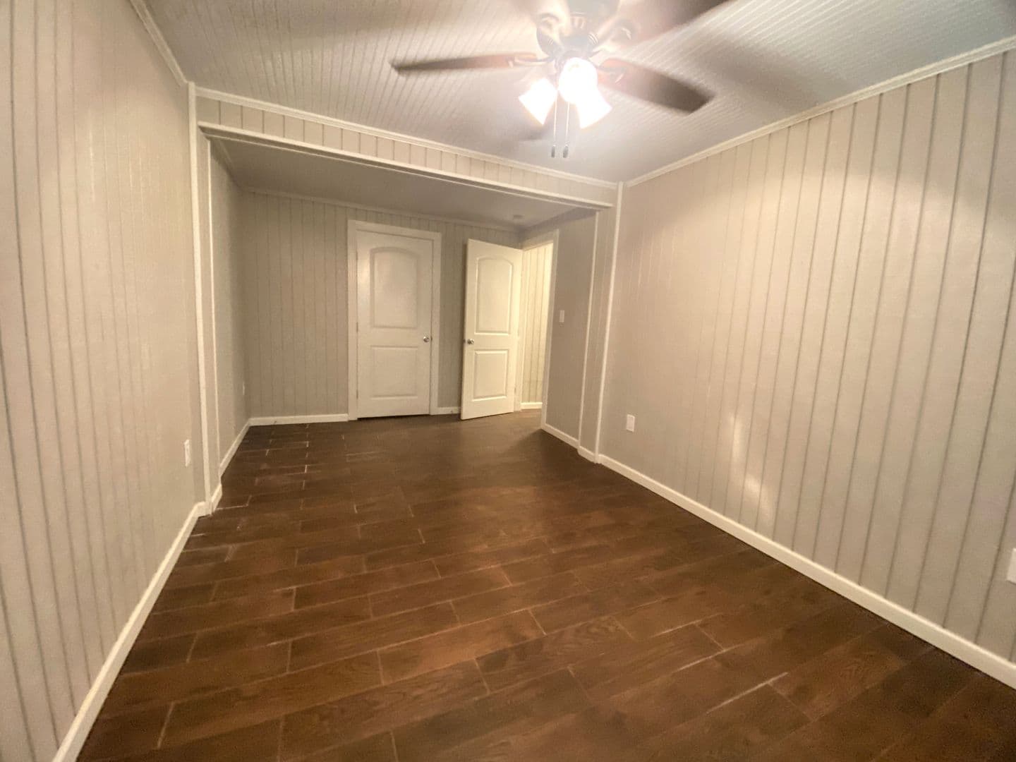 FREEPORT Apartment: 331 VESELKA