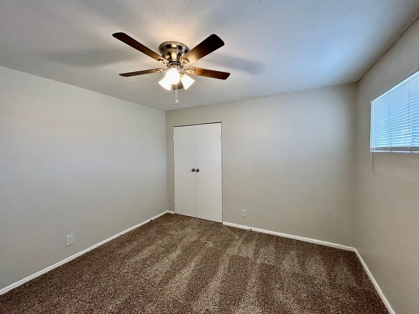 Houston Apartment: 5415 Scott St