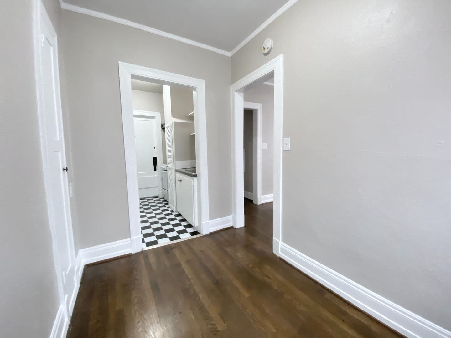 Houston Apartment: 3920 Fannin