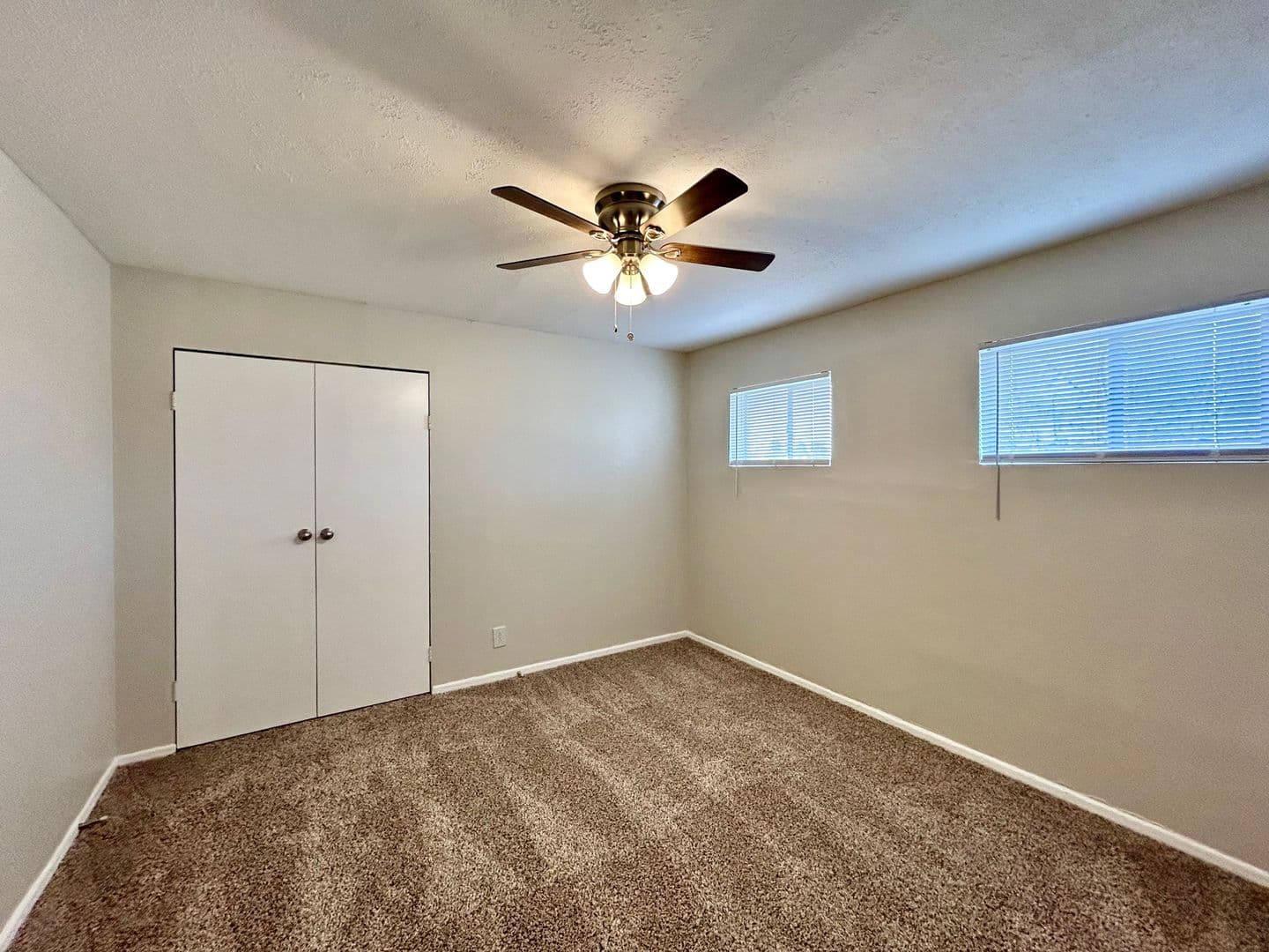 Houston Apartment: 5415 Scott St