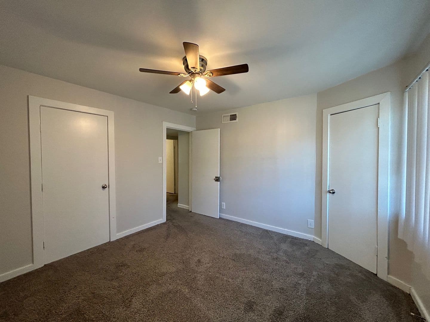 Houston Apartment: 3629 N. MacGregor Way