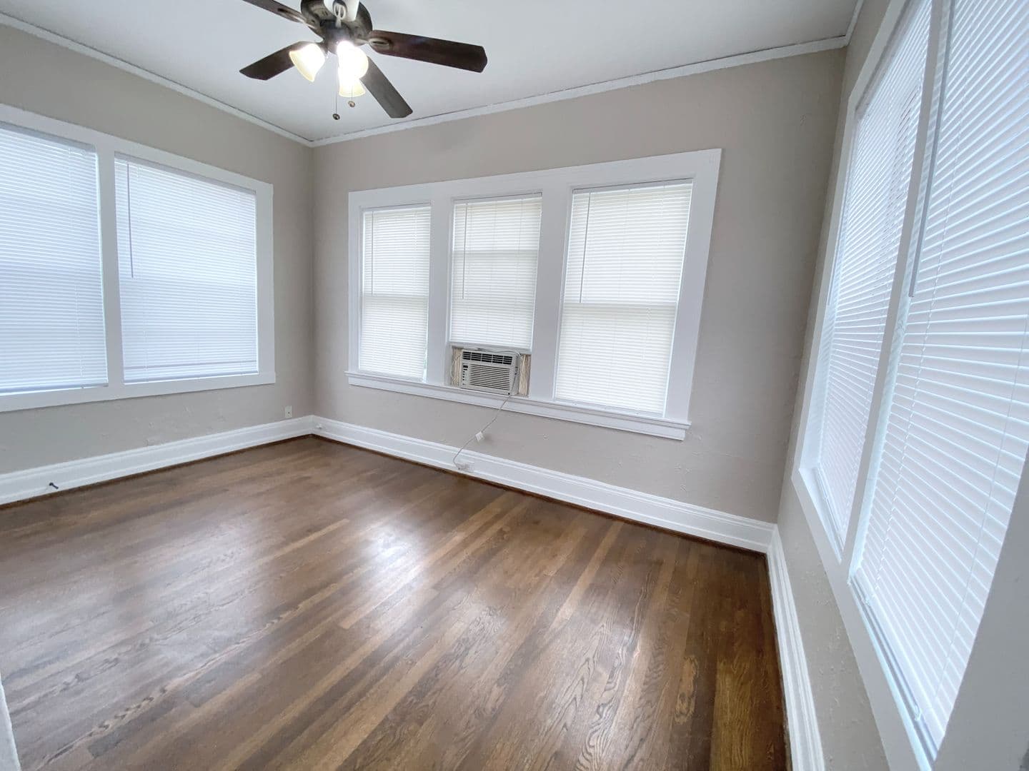 Houston Apartment: 3920 Fannin