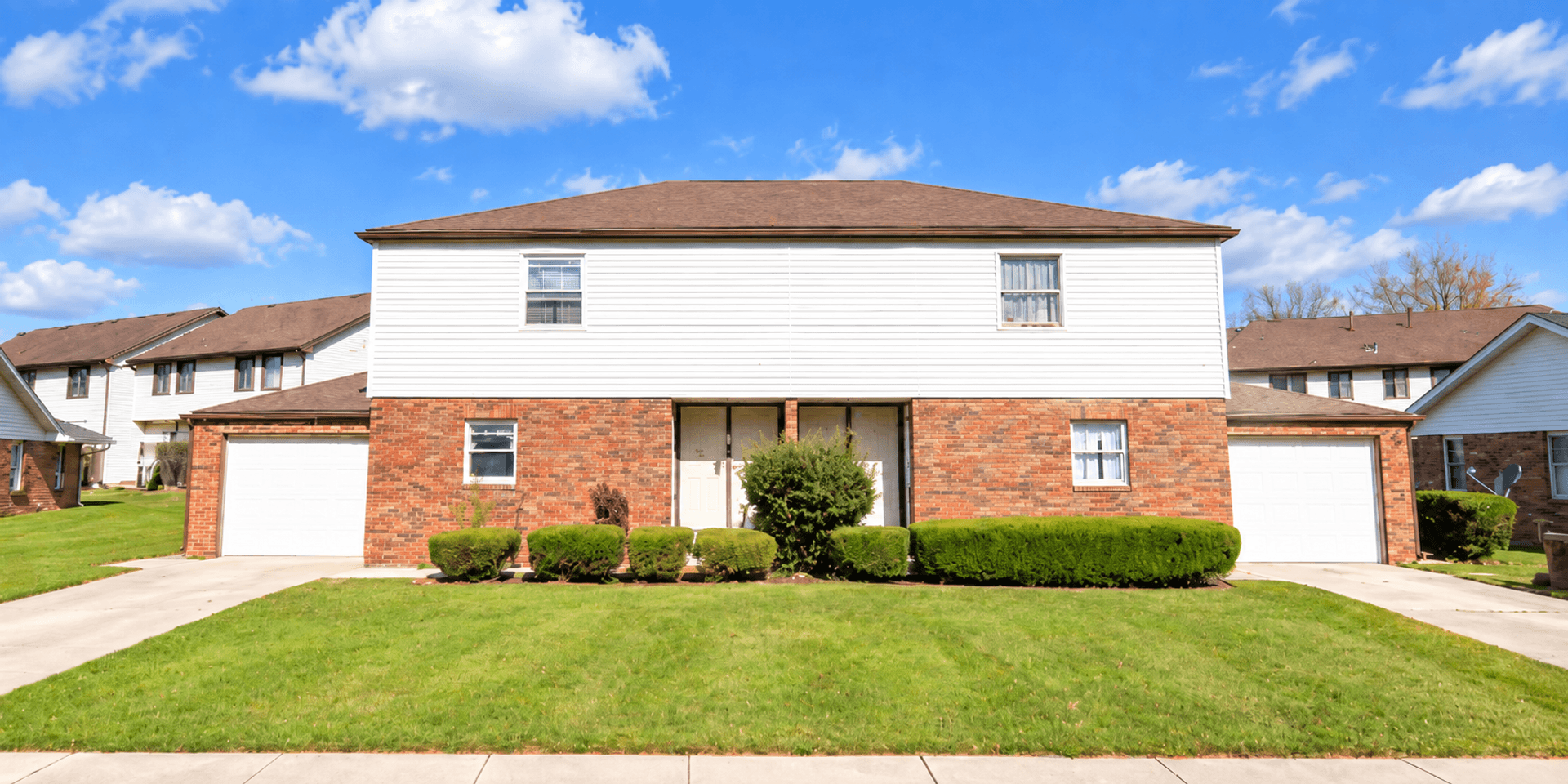 Lima Apartment: 1562 Edgewood Dr.