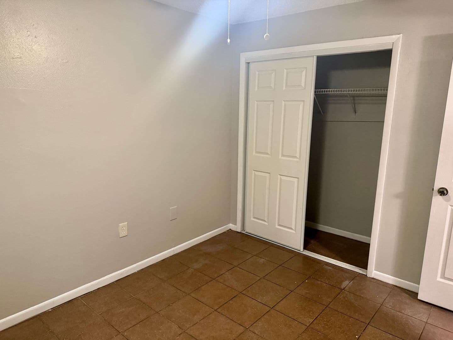 Tampa Apartment: 9417 N. 13th Street
