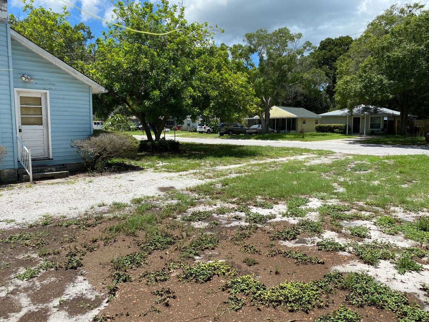 Clearwater House: 1347 Friend Avenue