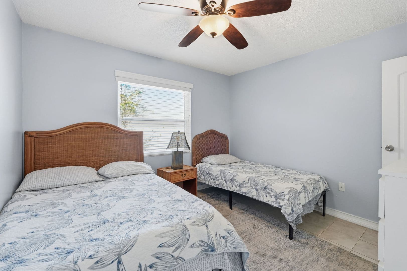 Clearwater House: 337 S. McMullen Booth Road