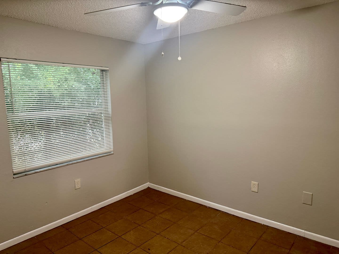 Tampa Apartment: 9417 N. 13th Street
