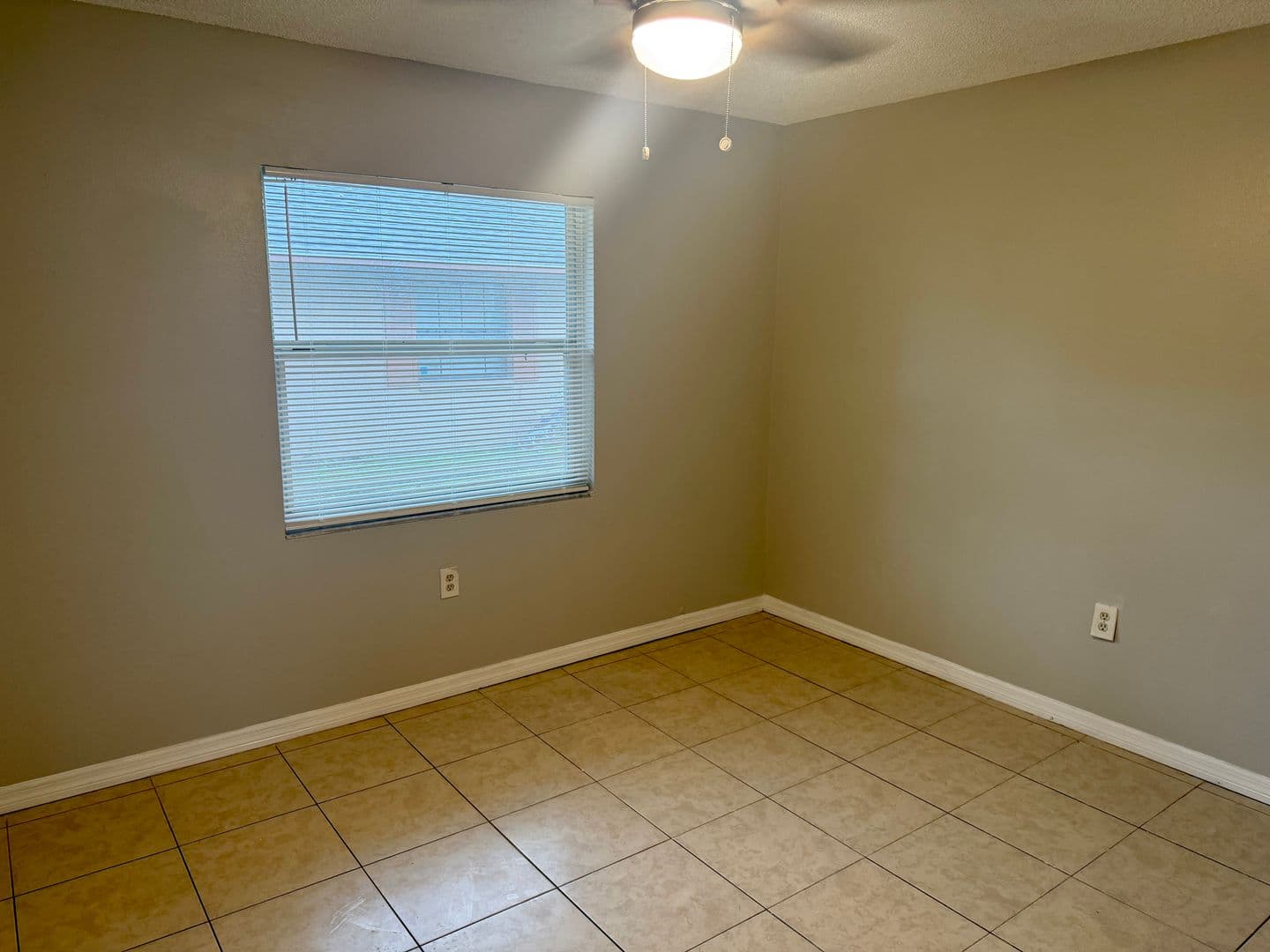 Tampa Apartment: 9417 N. 13th Street