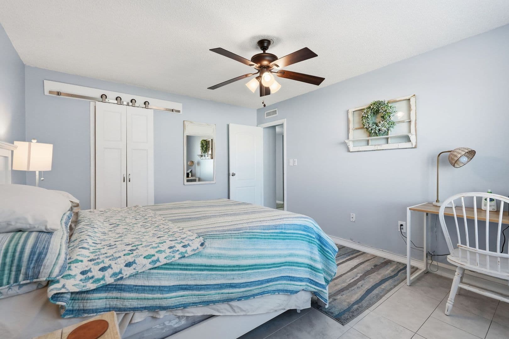 Clearwater House: 337 S. McMullen Booth Road