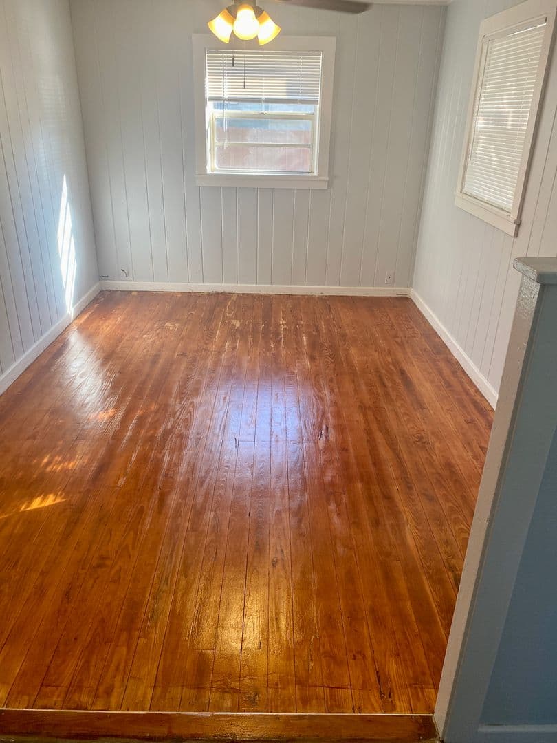 Clearwater House: 1347 Friend Avenue