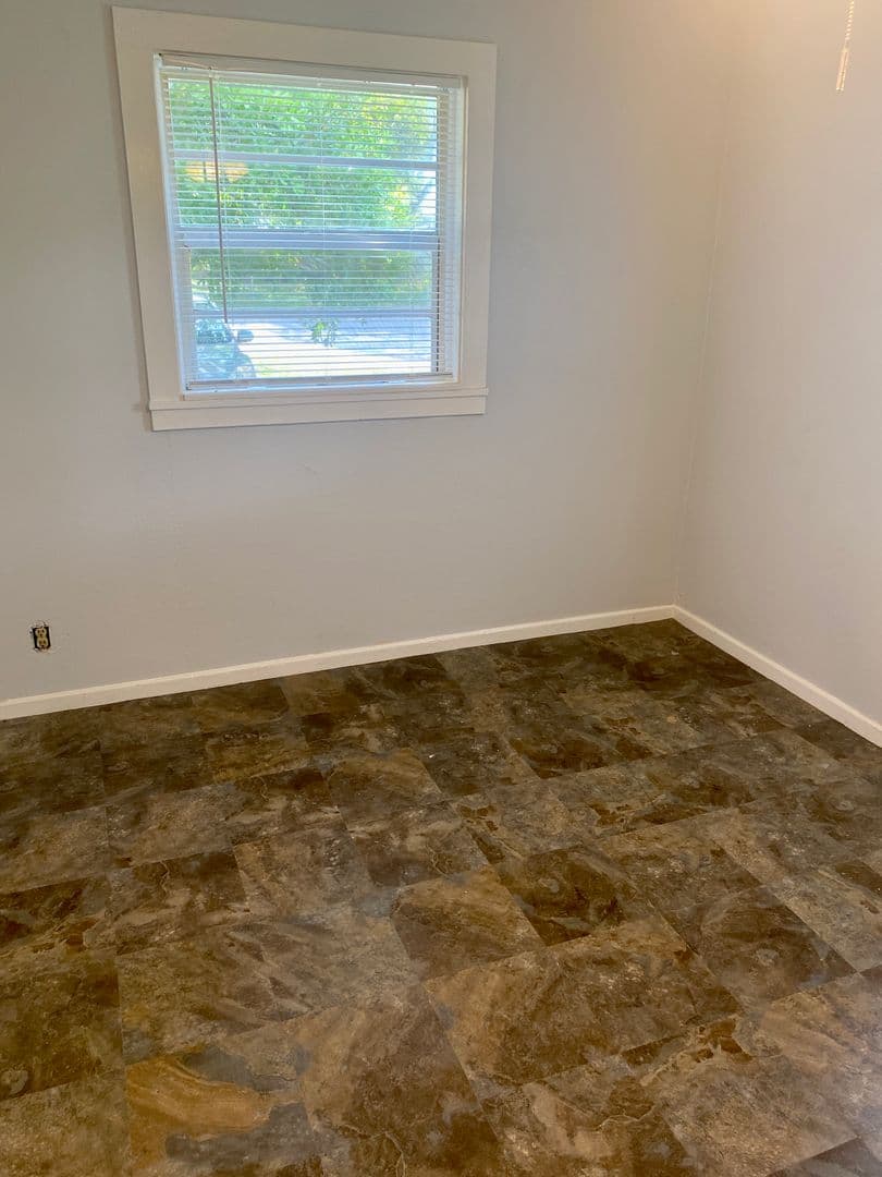 Clearwater House: 1347 Friend Avenue