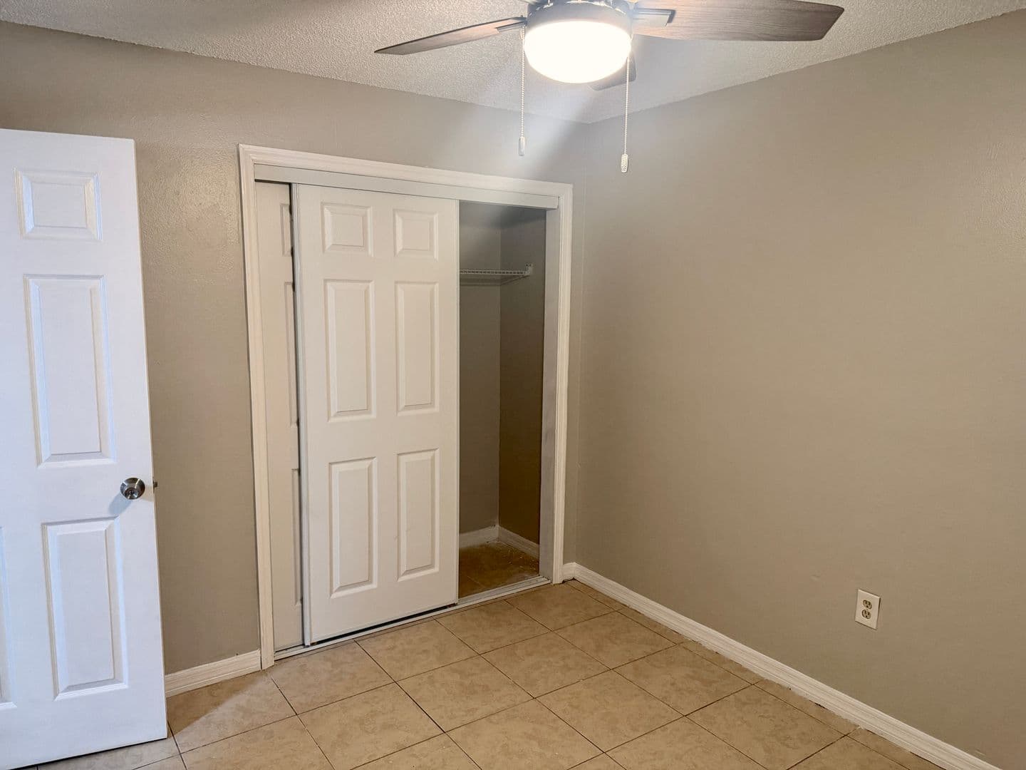 Tampa Apartment: 9417 N. 13th Street