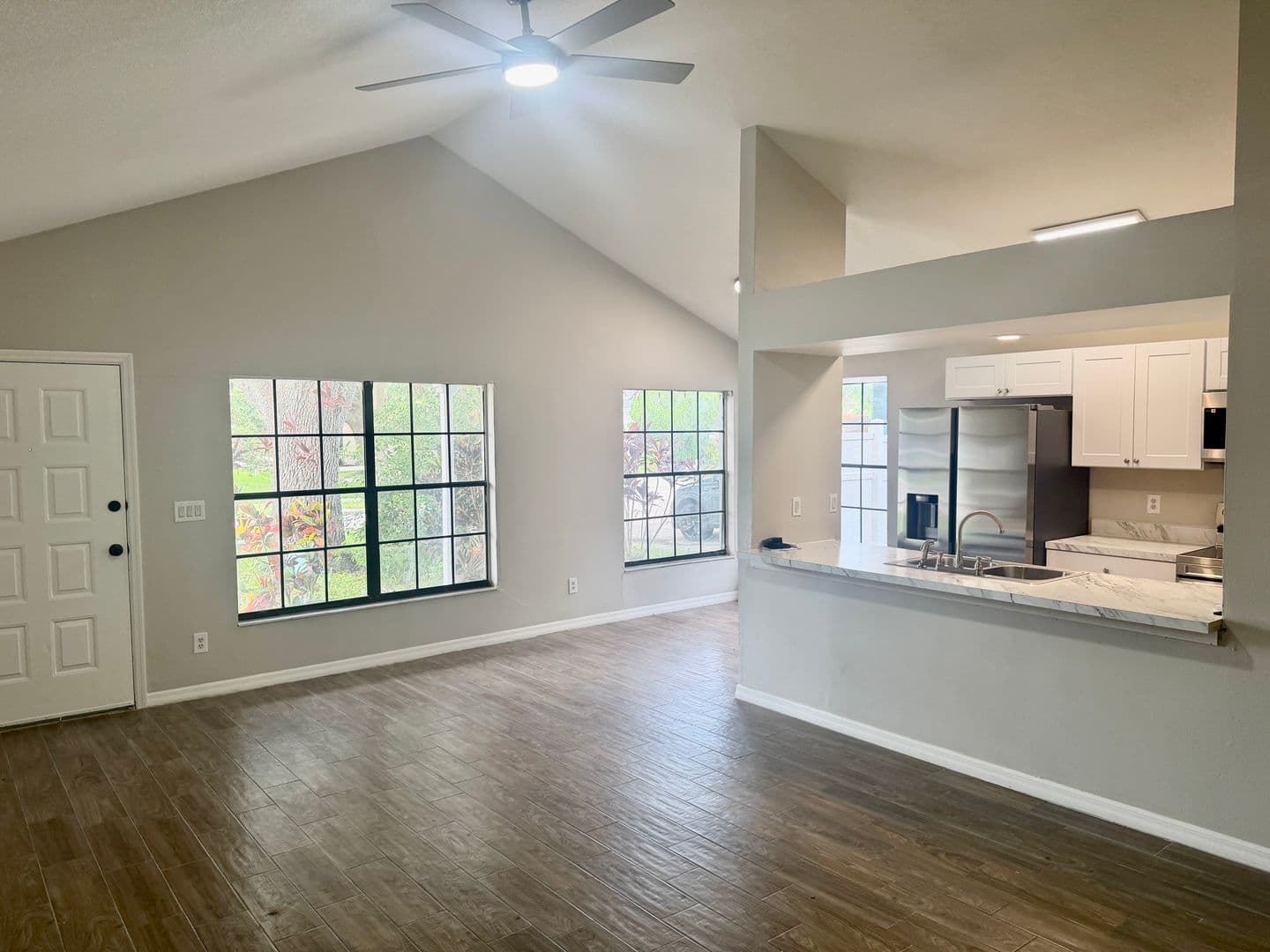 Palm Harbor House: 3784 Lake Shore Drive
